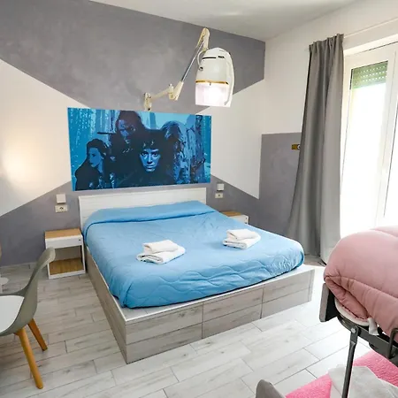 Cineroma * Řím