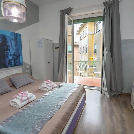 Cineroma בית הארחה 3*