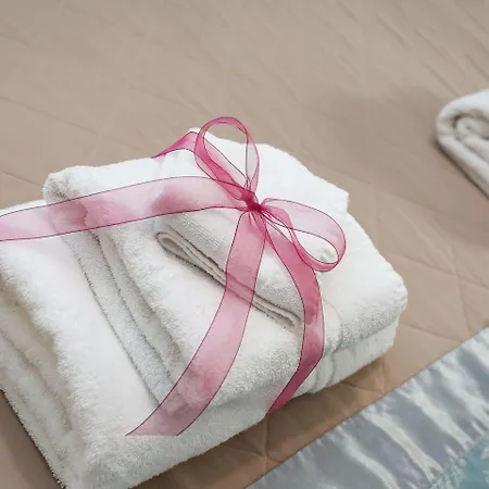 בית הארחה Cineroma 3*